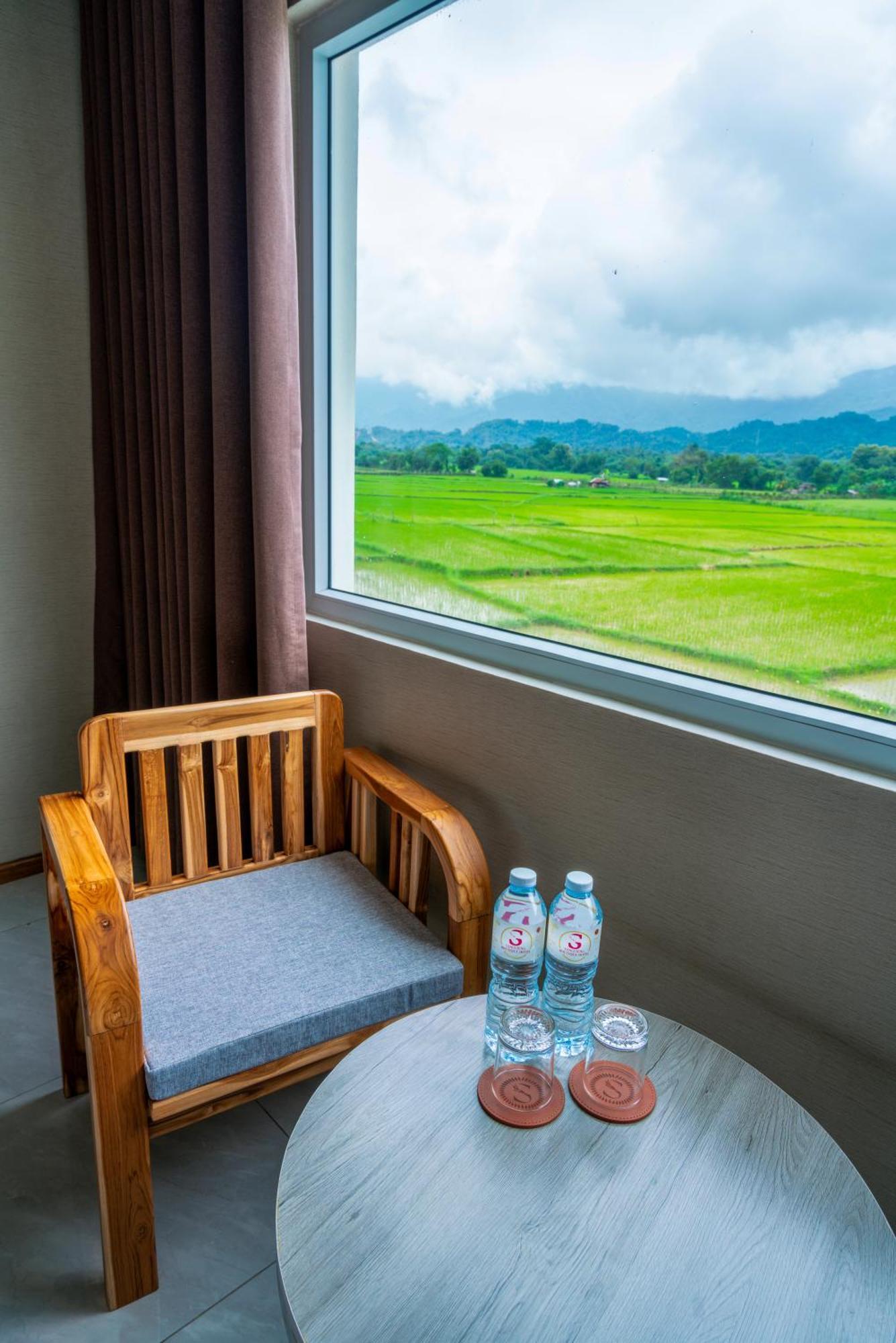 S Vangvieng Boutique Hotel Vang Vieng Dış mekan fotoğraf