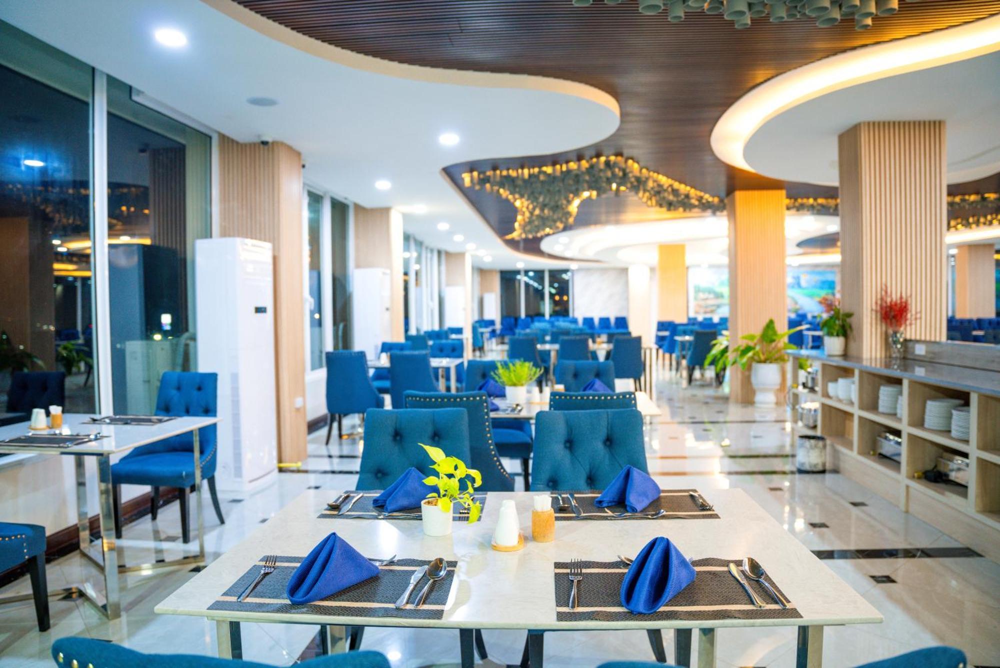 S Vangvieng Boutique Hotel Vang Vieng Dış mekan fotoğraf