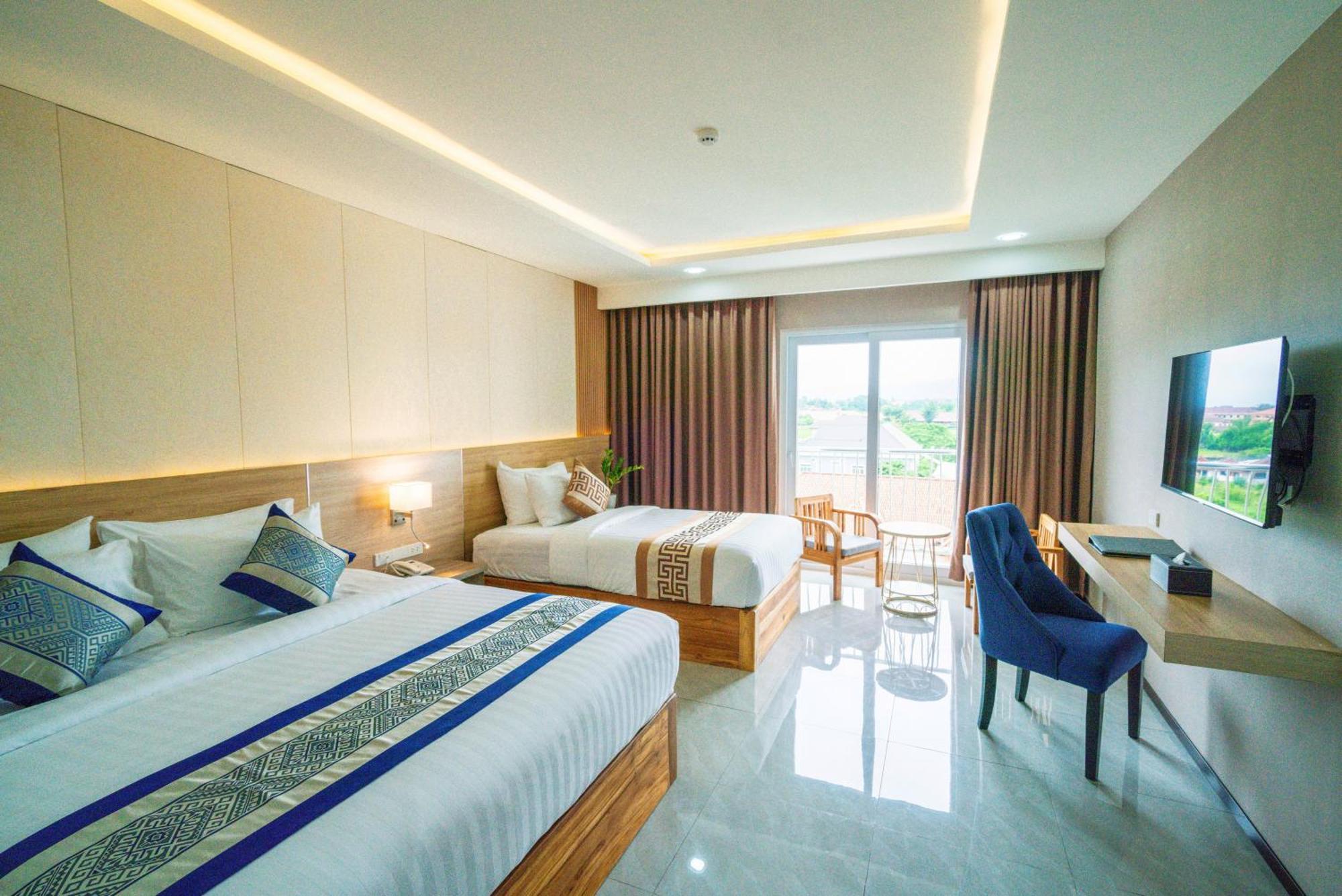 S Vangvieng Boutique Hotel Vang Vieng Dış mekan fotoğraf